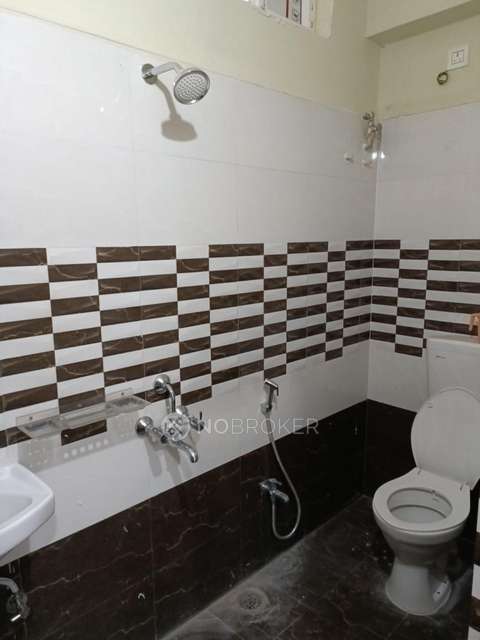 2 BHK Flat In Manjusree Arcade For Sale  In Anupuram Community Hall