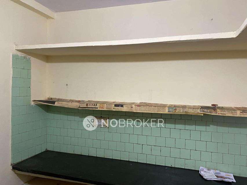 2 BHK Flat In Dda Flat Mayur Vihar Ph1 Pocket 3 For Sale  In 355, Pocket 3, Trilokpuri, New Delhi, Delhi, 110091, India