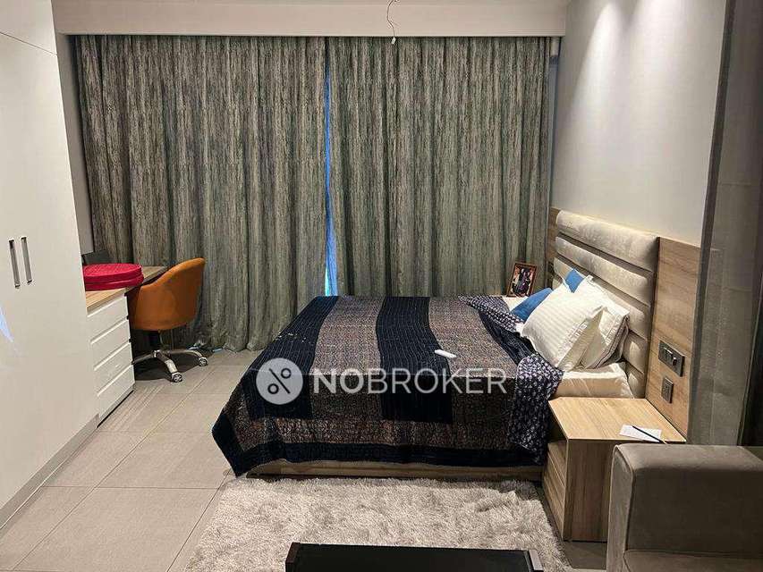 3 BHK Flat For Sale  In Tri Nagar 