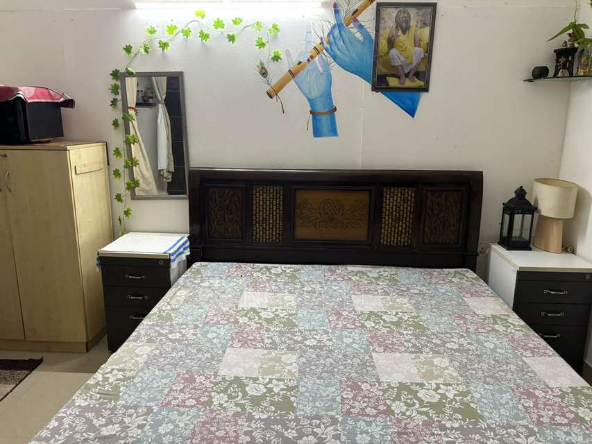 PG for Girls in Sector 105