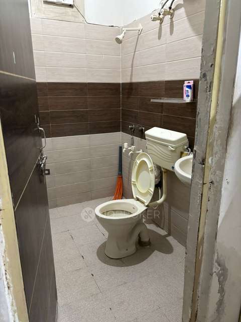 PG for Girls in Sector 105