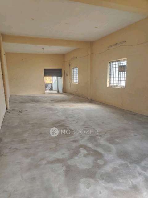 Godown/Warehouse in Sri Venkateswara Public School Puzhal, Chennai for Rent 
