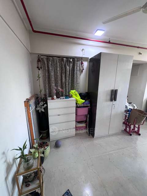 2 BHK Flat In Dosti Oro 67, Kandivali West For Sale  In Dosti Oro 67