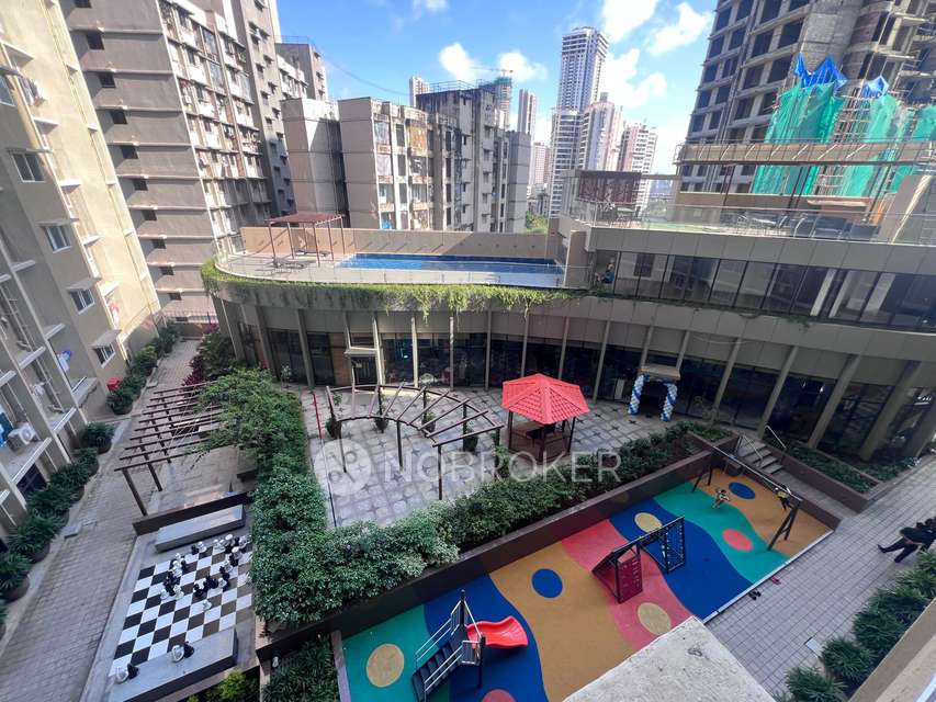 2 BHK Flat In Dosti Oro 67, Kandivali West For Sale  In Dosti Oro 67