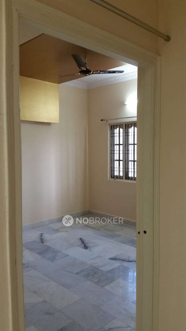 Apartment Toli Chowki Rent WITHOUT BROKERAGE Semifurnished 2 BHK