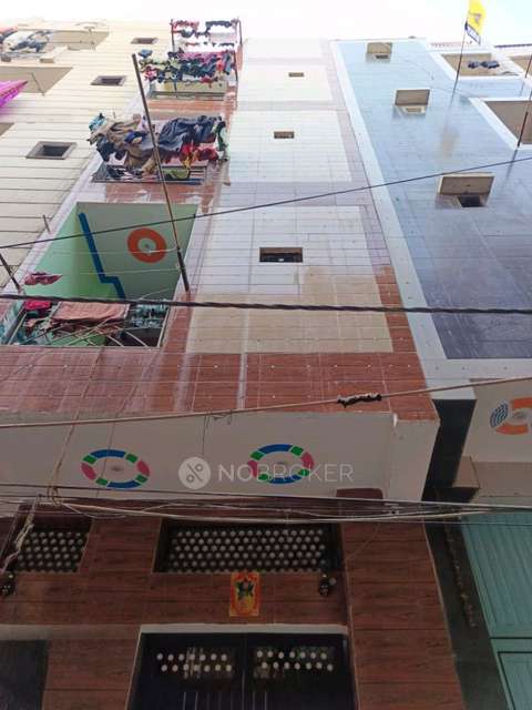 2 BHK Flat For Sale  In Mahavir Enclave