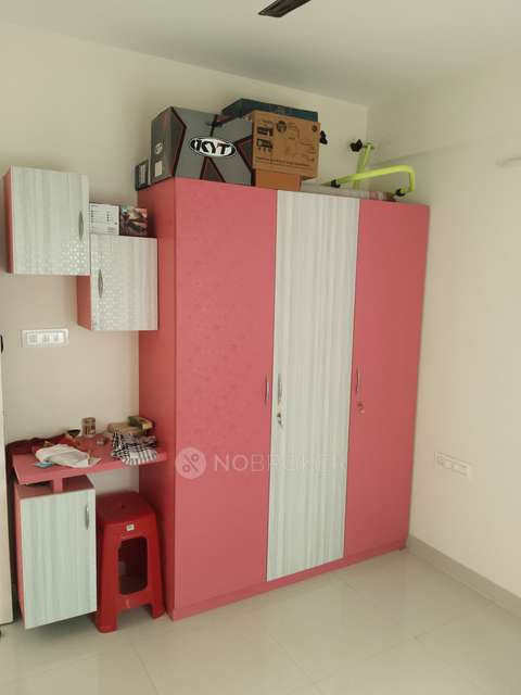 2 BHK Flat In Sv Sarovar For Sale  In Electronic City