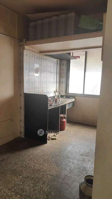 Single Room for Female In 1 BHK  In Manohar Appartment In Gr26+qxh, Londhe Wada, Chaitanya Nagar, Kothrud, Pune, Maharashtra 411038, India