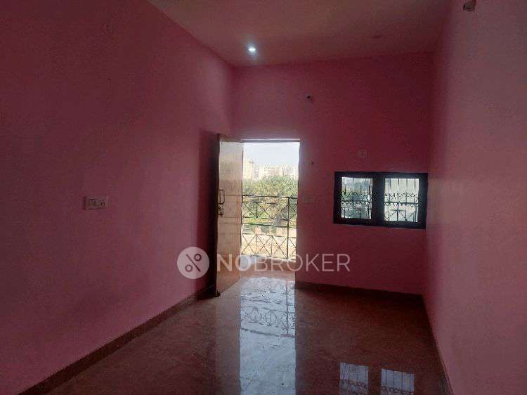 4 BHK Flat In Sb For Sale  In 1680, Housing Board Duplex, Sector 62, Faridabad, Haryana 121004, India