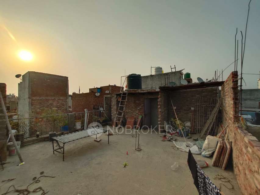 4+ BHK House For Sale  In Jchf+p3v, Biharipura, Biharipur Village, Vijay Nagar, Ghaziabad, Uttar Pradesh 201009, India
