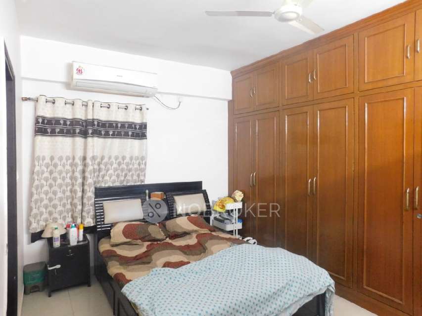 2 BHK Flat In Pranavas Lotus Park For Sale  In Kondapur