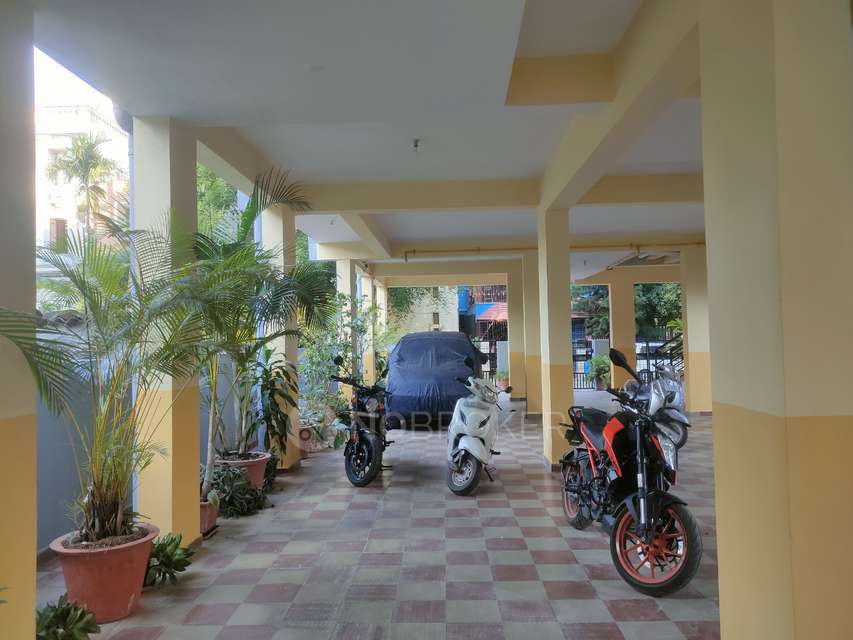 3 BHK Flat In Silver Oak For Sale  In Sanjayanagara