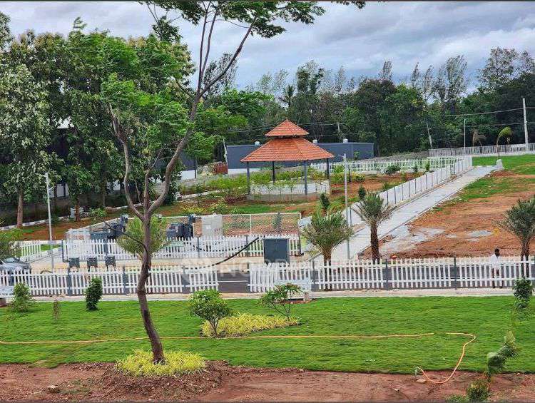 Plot For Sale  In Spoorthi Divine In Vinayak Nagar, Ramohalli Main Road Dodda Alada Mara Road &#40;big Banyan Tree, Above Bhoomi Property&#39;s, Bengaluru, Ramohalli, Karnataka 560074, India