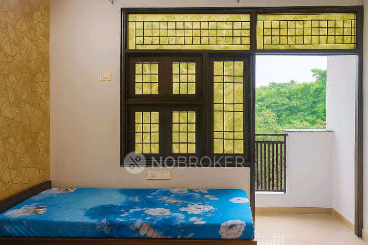 PG for Girls in Jhilmil Colony