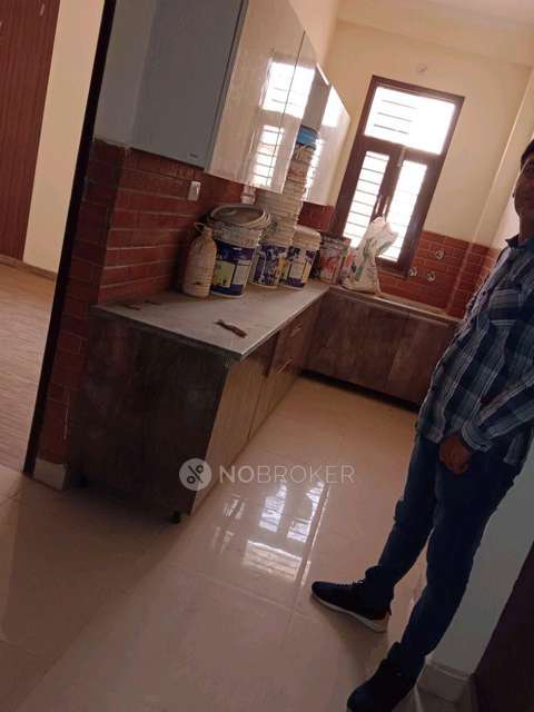 2 BHK Flat In Balaji Enclave For Sale  In Govindpuram