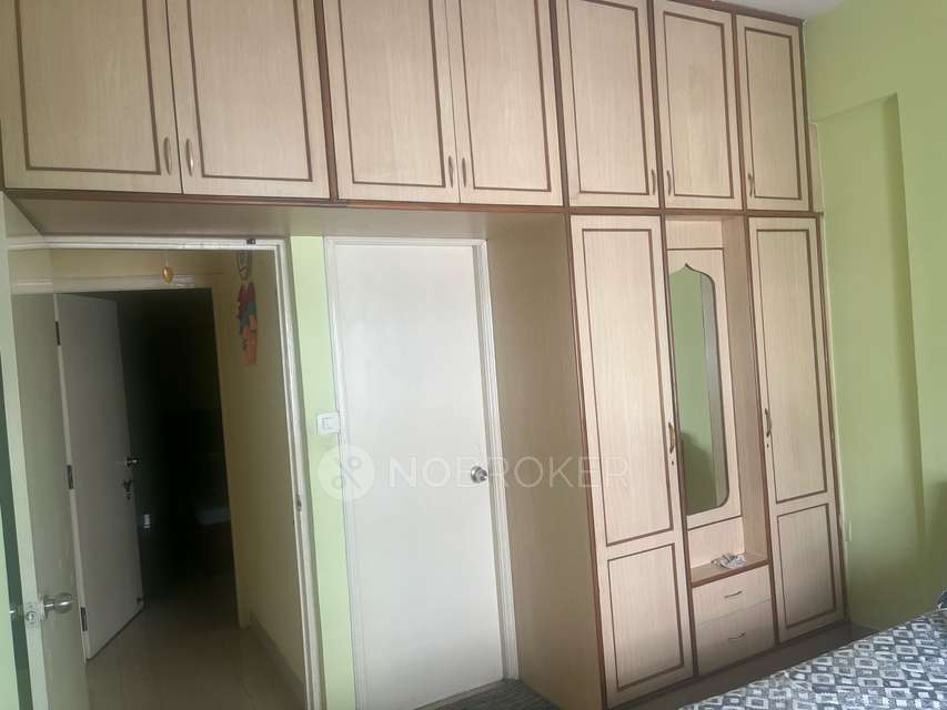 2 BHK Flat In Dsr Crescent For Sale  In Bellandur