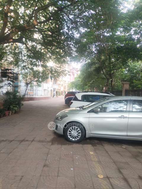 2 BHK Flat In Oakland Park For Sale  In Andheri West