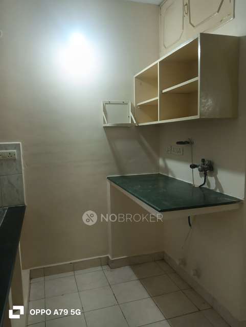 2 BHK Flat In Trident Apartments For Sale  In Kilpauk