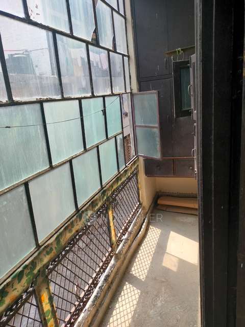 2 BHK Flat In No Name For Sale  In Sahibabad