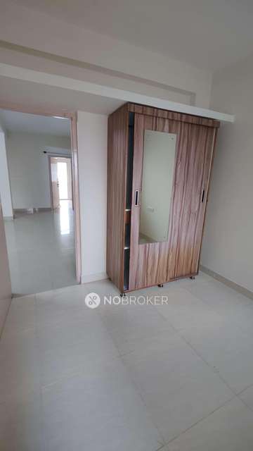 3 BHK Flat In Harinivasa Paradise, Bommanahalli For Sale  In Bommanahalli