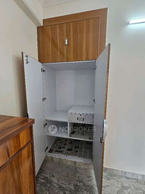 PG for Anyone in Eastend Apartments