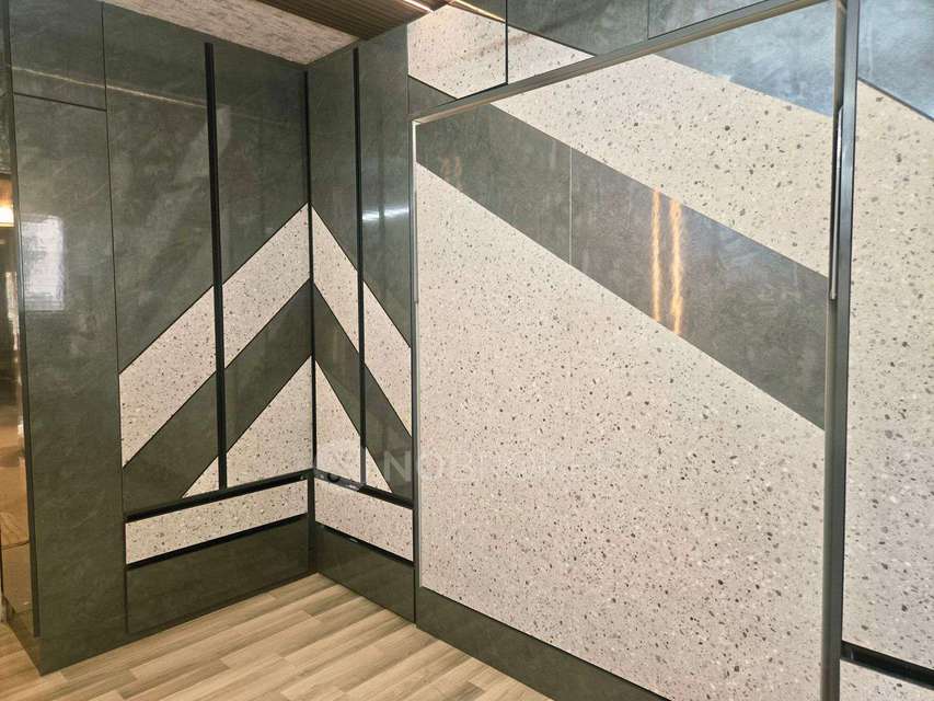 2 BHK Flat In Krishvi Gavakshi For Sale  In Kadubeesanahalli