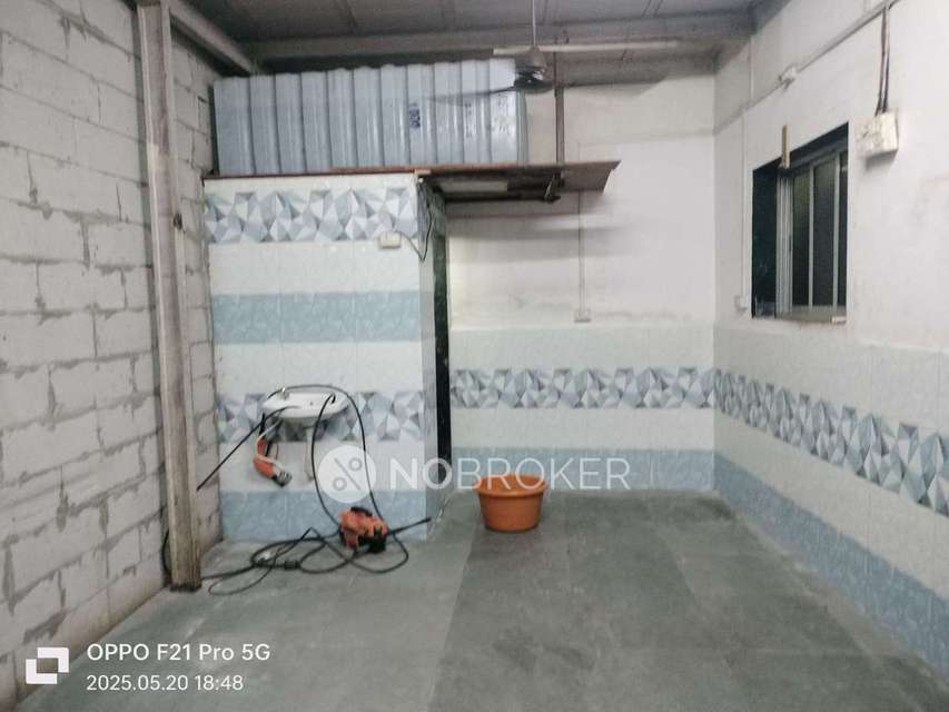 Shop in Borivali West, Mumbai for Rent 