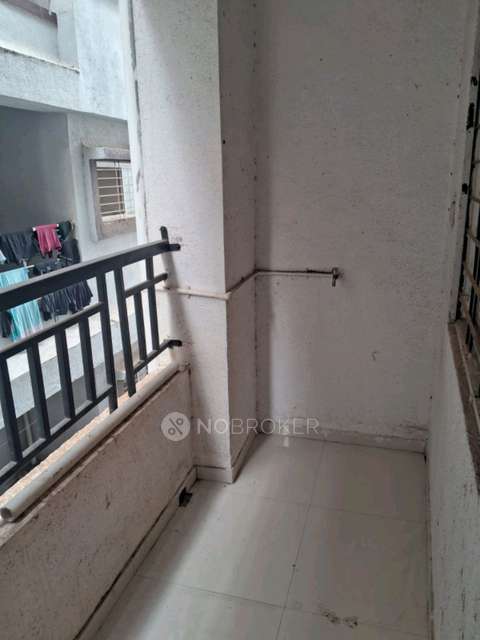 1 BHK Flat In Acacia Apartment for Rent  In Manjari Budruk
