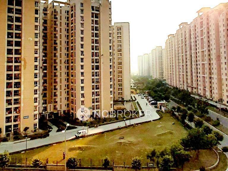 Godrej Woodscapes