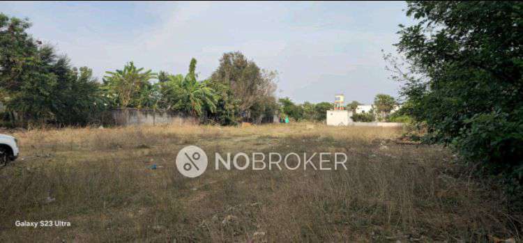 Plot For Sale  In Ulundai