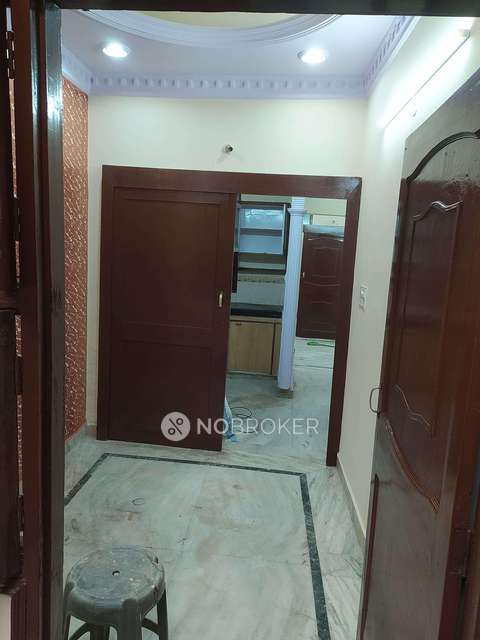 2 BHK Flat In Sb For Sale  In 351, Raja Park, Shakurpur, Delhi, 110034, India