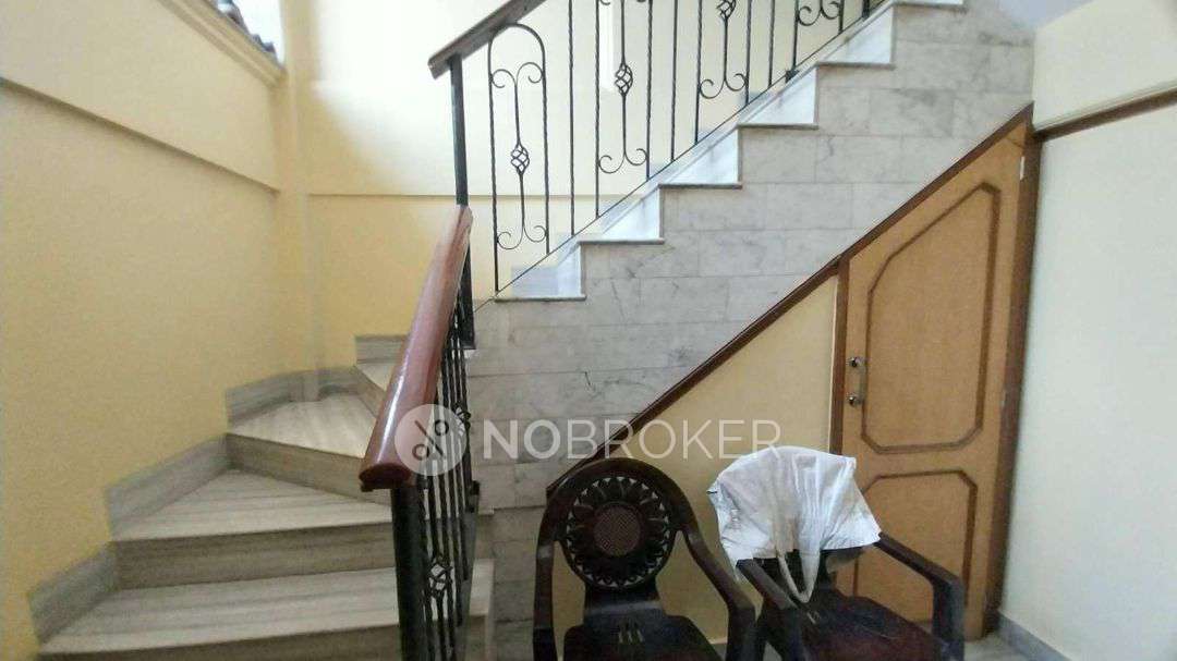 4+ BHK House For Sale  In Chembur