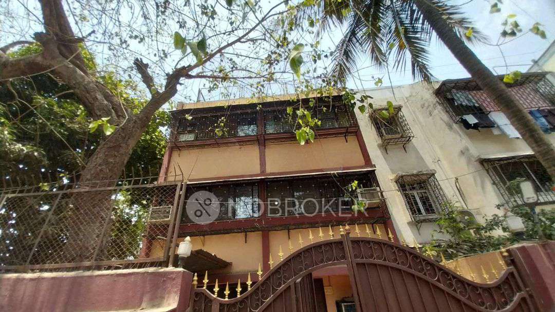 4+ BHK House For Sale  In Chembur