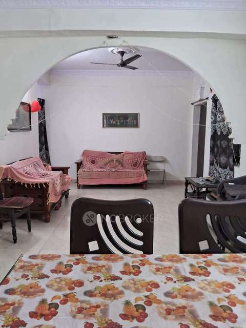 2 BHK Flat In Amrutha Valley for Rent  In Banjara Hills Road No-12