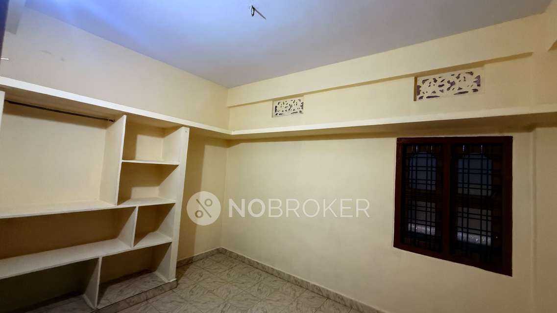 1 BHK House for Rent  In Gajularamaram