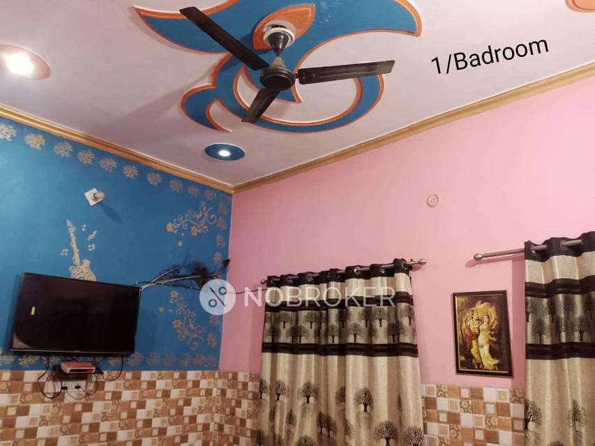 3 BHK Flat For Sale  In Kirari Prem Nagar 