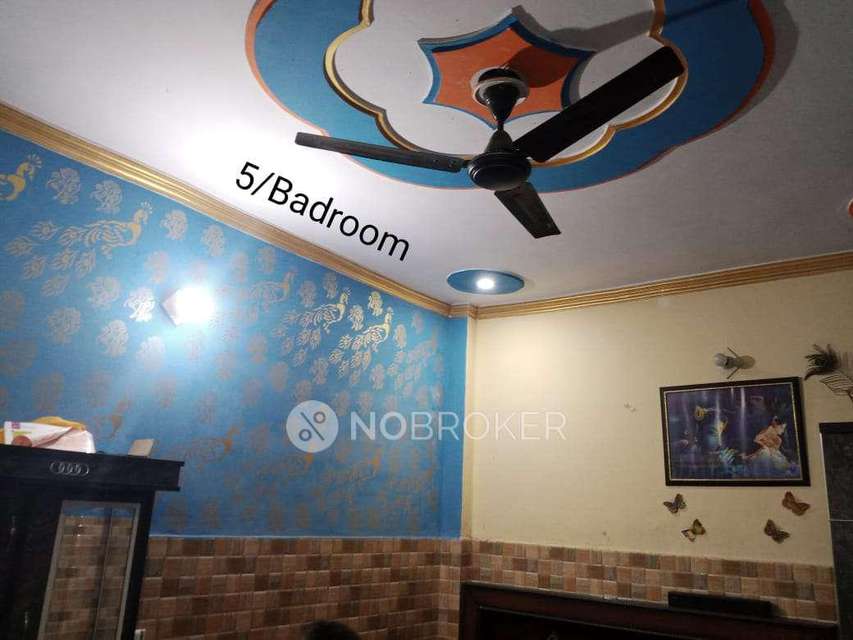 3 BHK Flat For Sale  In Kirari Prem Nagar 