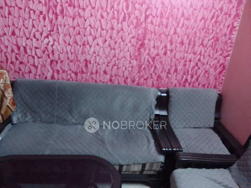 3 BHK Flat For Sale  In Laxmi Nagar