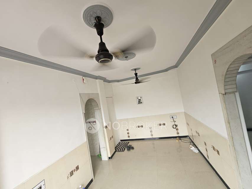 2 BHK Flat In Dhavalgiri Chs Virar For Sale  In Virar East
