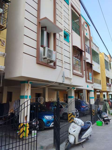 2 BHK Flat In Vanagaram, Maduravoyal For Sale  In Aadithya Matriculation School