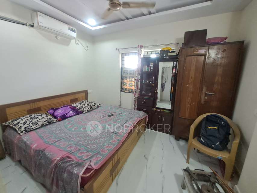 2 BHK Flat In Bln  Nilayam For Sale  In Krishna Nagar Colony