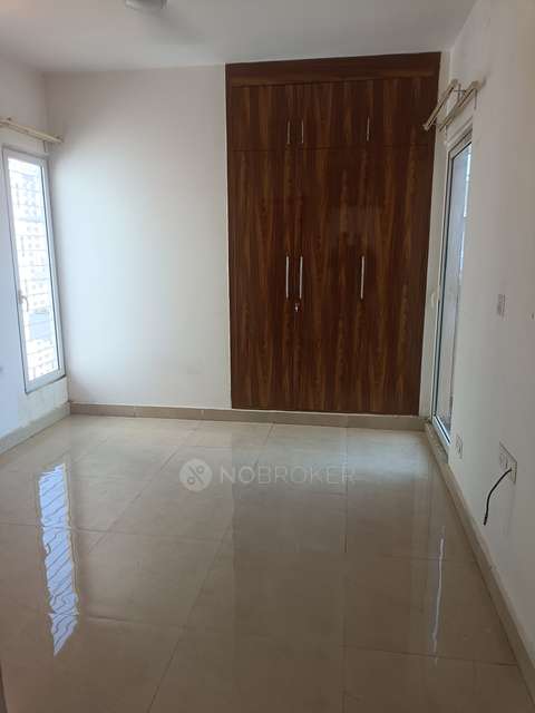 3 BHK Flat In Elite Golf Greens, Sector 79 For Sale  In Sector 79