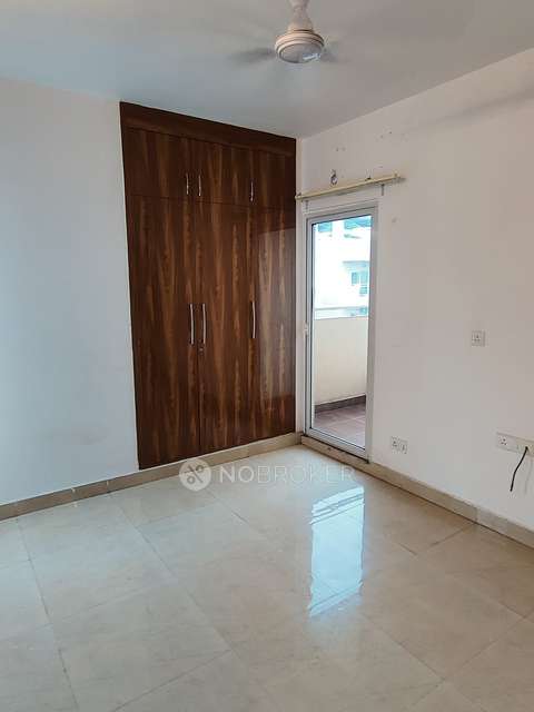 3 BHK Flat In Elite Golf Greens, Sector 79 For Sale  In Sector 79