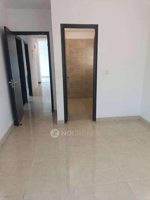 3 BHK Flat In Elite Golf Greens, Sector 79 For Sale  In Sector 79