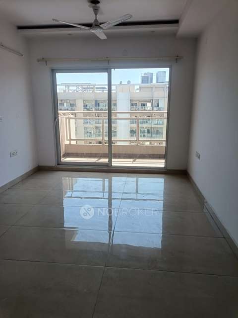 3 BHK Flat In Elite Golf Greens, Sector 79 For Sale  In Sector 79