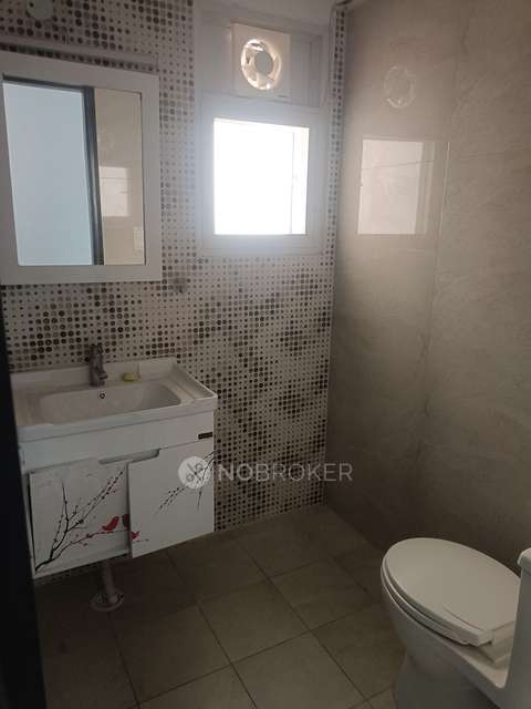 3 BHK Flat In Elite Golf Greens, Sector 79 For Sale  In Sector 79