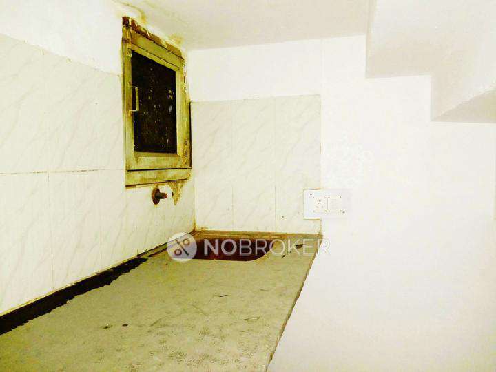 Office Space in Janakpuri, Delhi for sale 