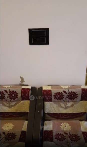 PG for Girls in Shahdara