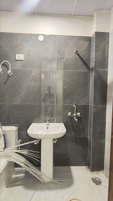 3 BHK Flat For Sale  In Pratap Vihar