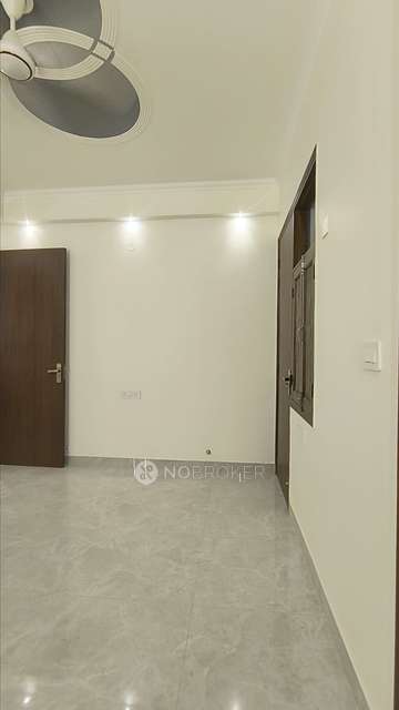 3 BHK Flat For Sale  In Pratap Vihar